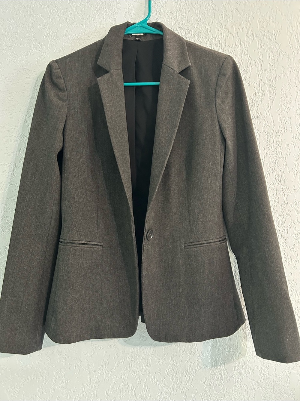 Express Editor Women’s Fitted Gray One Button Blazer with Black Lining - Picture 10 of 13